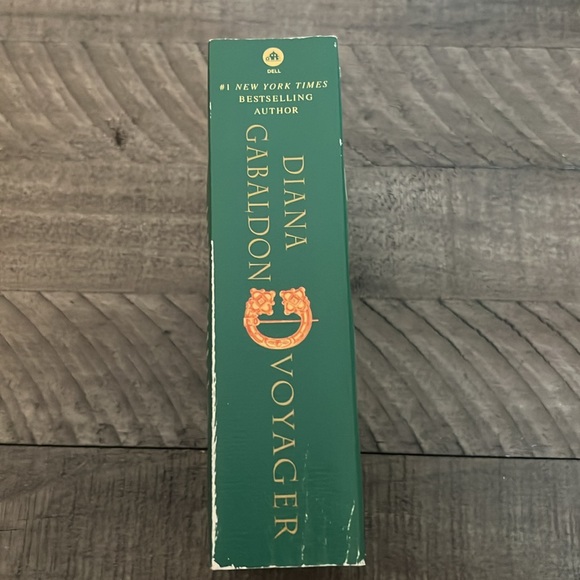 Outlander 4 books Outlander, Dragonfly in Amber, Voyager, Drums of Autumn - Picture 6 of 13